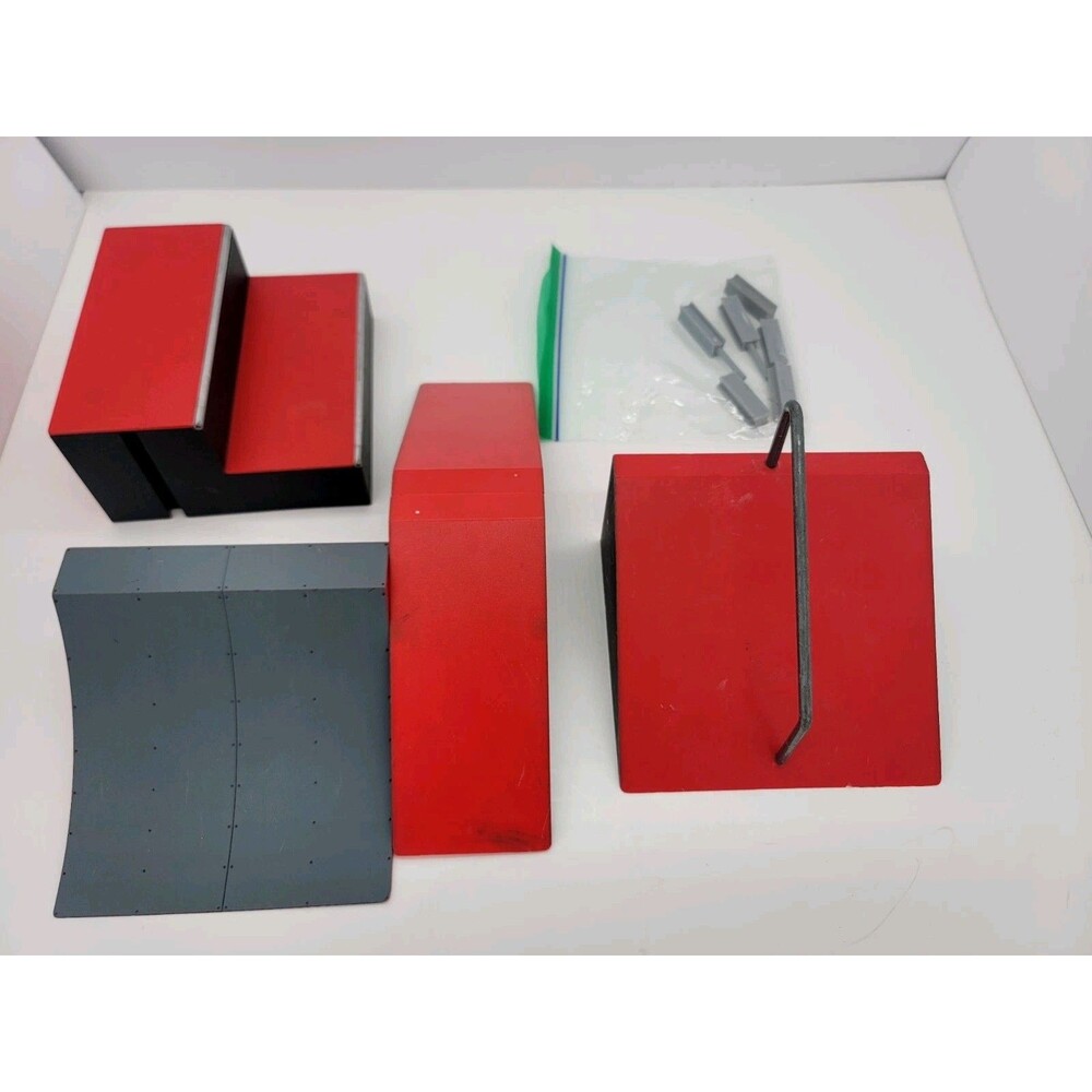 Teck Deck Set of 4 Fingerboard Skatepark 2010 Red Spin Master